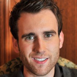 馬修·路易斯 - 哈利波特：神秘的魔法石演員 飾演Neville Longbottom