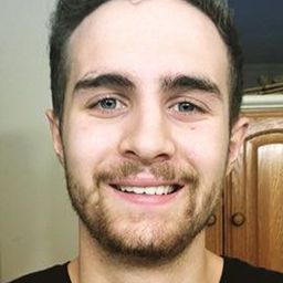 Nathaniel Moreau 飾演 Jimmy