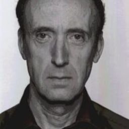 Michael Mansson 飾演 Ludwik