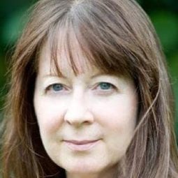 泰瑞莎·蓋勒格 飾演 Dashi (voice)