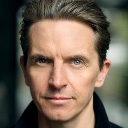 Oliver Ryan - 偽畫大師演員 飾演Jerome Heidjen