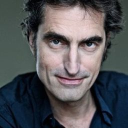 Jean-Charles Delaume 飾演 Philinte on stage