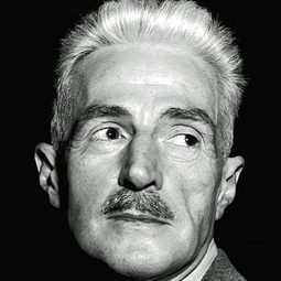 Dashiell Hammett - 群雄奪寶鷹編劇