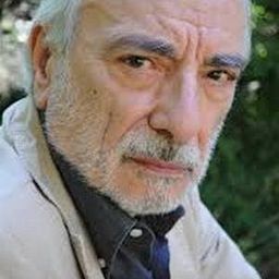 Pietro Biondi 飾演 Giudice