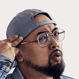 美麗本人 - 死亡之握：鬼牽手演員 飾演