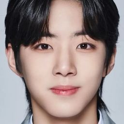 崔乘訓 飾演 Manager's (voice)