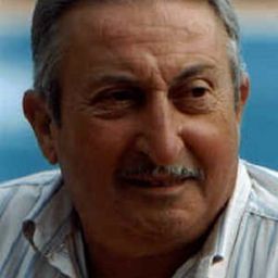 Antonio Allocca 飾演 Pasqualino