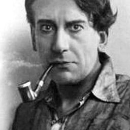 Franklin Dyall 飾演 Sir Roger Ackroyd