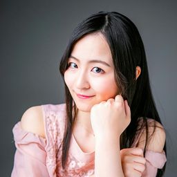 持田千妃來 飾演 