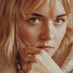 Iga Krefft 飾演 Maria Andrzejewska, friend of Gabi