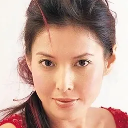 李婉華 - 重金屬演員 飾演Ellen Cheng
