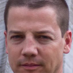 史考特·邁爾斯 飾演 Jim Hickam