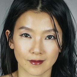 齊騛 飾演 June Fong