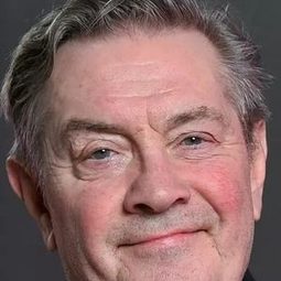 Allan Svensson 飾演 Supermarket Manager