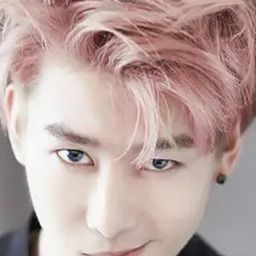 周藝軒 飾演 Hu Tou