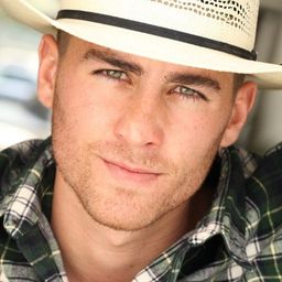 Brett Edwards - 無限殺戮日演員 飾演Lead Merc