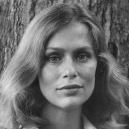 Lauren Hutton 飾演 Self (archive footage)