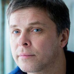 Konstantin Silakov - 法國大師演員 飾演doctor