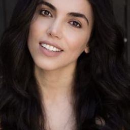 Pia Thunderbolt - 我的朝聖之路演員 飾演Cristina