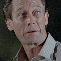 William Fuller 飾演 Fitch's Father