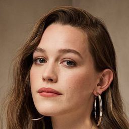 維多利亞·佩德雷蒂 飾演 Irma Eckler