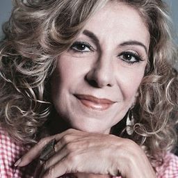 Marília Pêra - 中央車站演員 飾演Irene