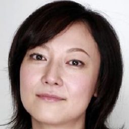 藤井かほり 飾演 