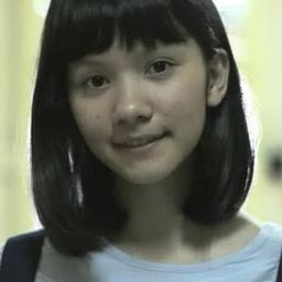 Safira Maharani Farsya - Preman Pensiun演員 飾演Safira (Eneng)