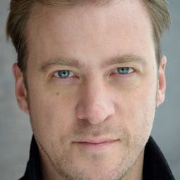 艾瑞克·強納森 飾演 Jonte