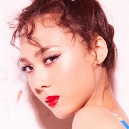 Yoon Mi-rae - j-hope IN THE BOX演員 飾演Self