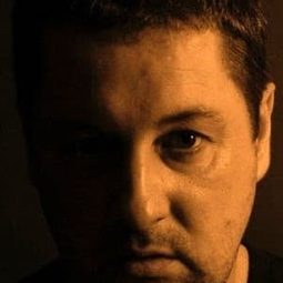 John Murphy 飾演 Self