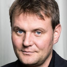 大衛·史崔索 - Age of Cannibals演員 飾演Frank Öllers