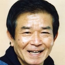 石丸 博也 飾演 Ulltraman Taro (voice)