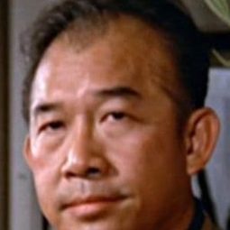 高超 - 殺人者死演員 飾演Policeman