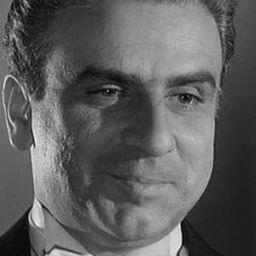 Tullio Altamura 飾演 