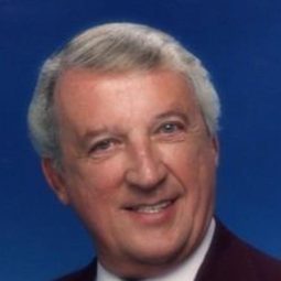 J. Don Ferguson - 無愛演員 飾演Tarver