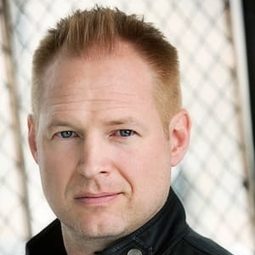 Tom McCafferty - Beachworld演員 飾演Rand