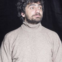 Stoyan Doychev 飾演 