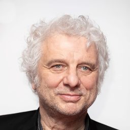 Udo Wachtveitl 飾演 Marcus (voice)