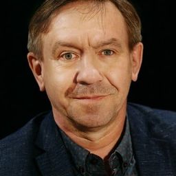 Sergueï Fiodorov 飾演 Taxi driver