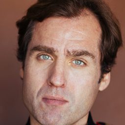 Julian Elfer - The Pilgrims演員 飾演