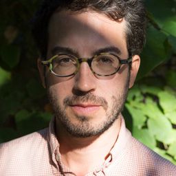 Jonathan Safran Foer 飾演 Leaf Blower
