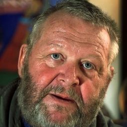 Jens Okking 飾演 Svend Åge