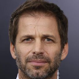 薩克薜達 - For a Moment Alive導演