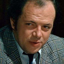 Christian Maillet 飾演 The Father