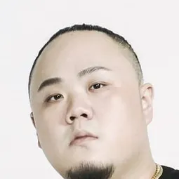 大淵MUTA - 器子演員 飾演Zhong (computer engineer)