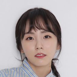 鄭多媛 飾演 Policewoman (uncredited)