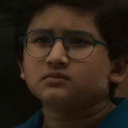 Anngad Raj 飾演 Rudransh Batra