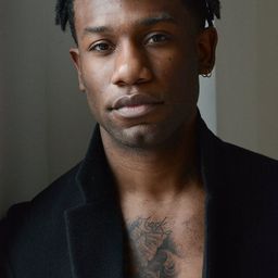 Phillip Johnson Richardson - 血腥萬聖夜演員 飾演Ty Hoffman