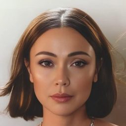 Jodi Sta. Maria 飾演 Chinggay